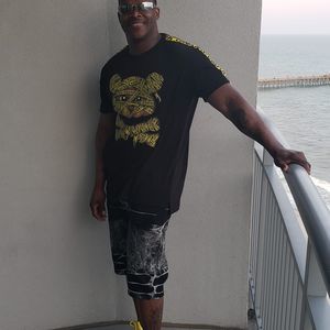 Meet your Posher, Tyrone